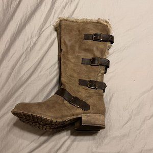 Jellypop Oregon Faux leather Knee High Boots Buckle strap 8M With Faux Fur